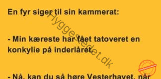 En kvinde havde fået tatoveret….